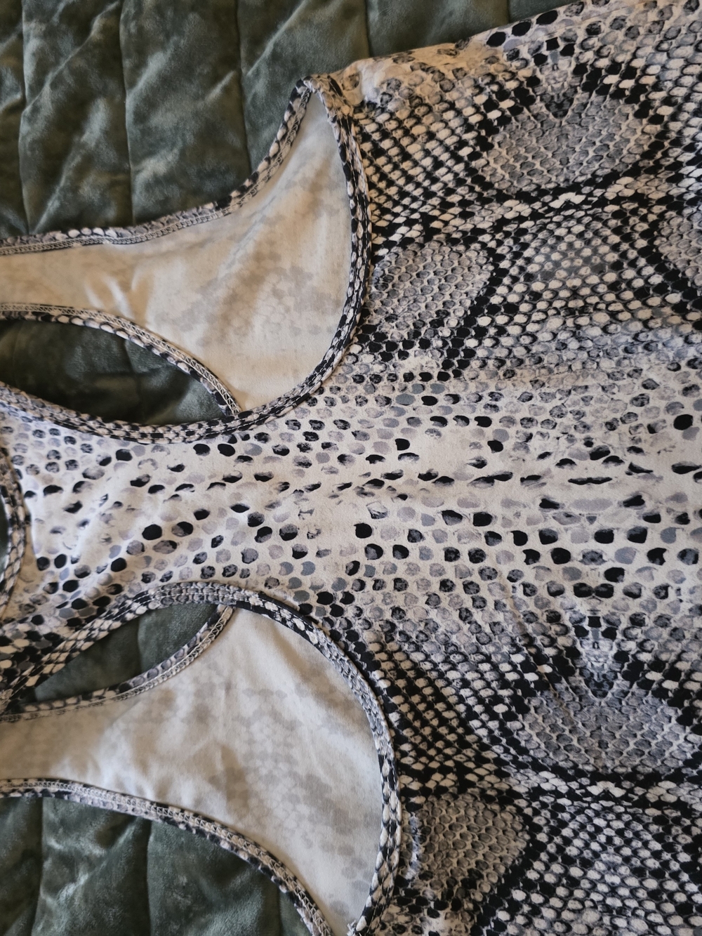 (Set Of 4) Leopard, Snake Print & Olive Tie Dye Racerback Cropped Tanks - Picture 14 of 14